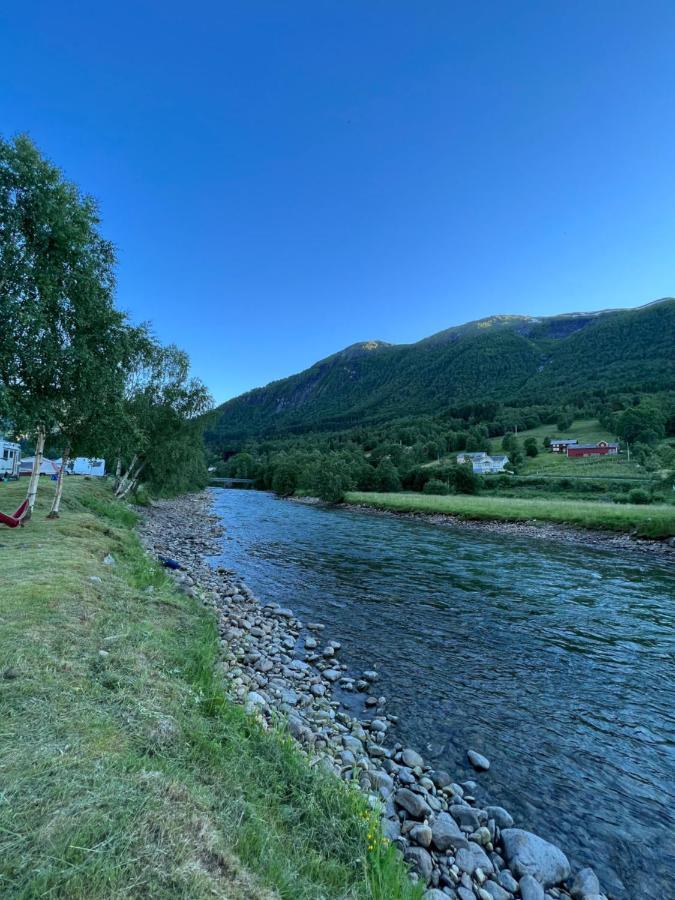 Vistdal Camping Myklebostad  Exterior foto